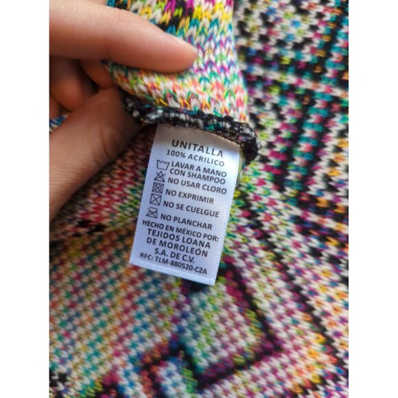 NWT Loana Lady Boutique Tribal Poncho Sweater One Size - Picture 5 of 10